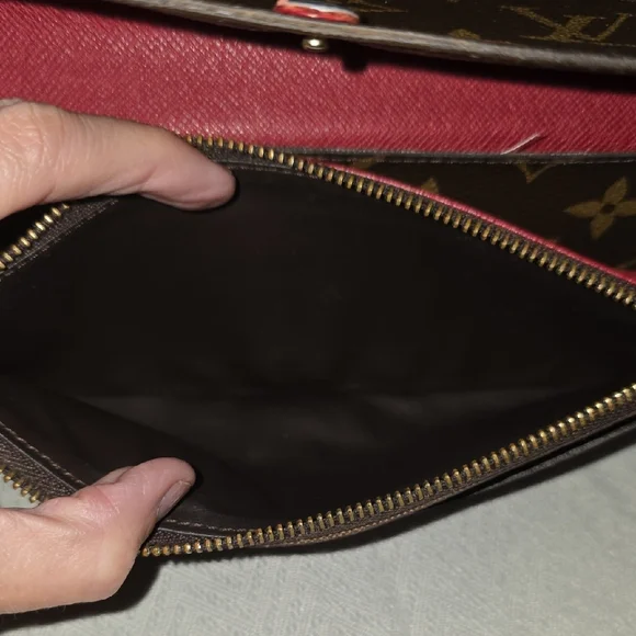 Louis Vuitton Brown Monogram Long Wallet - Picture 13 of 16